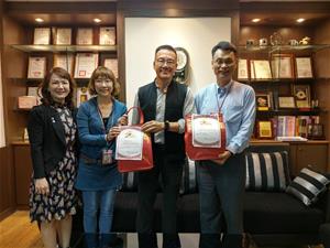 王董事敬豪祝福夥伴「鼠報年來福滿門」