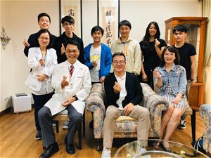 王敬豪董事親自接待陽明大學十字軍精神服務隊隊長及幹部